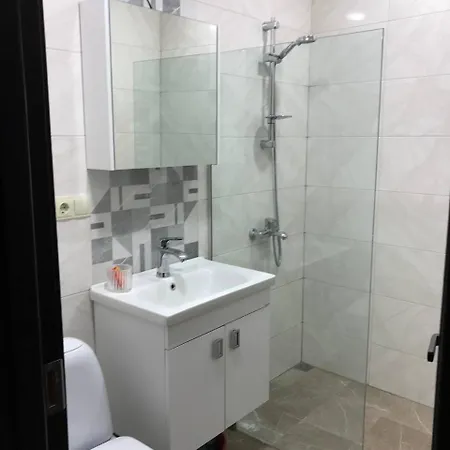 Room Studio 1 Тбилиси Экстерьер фото