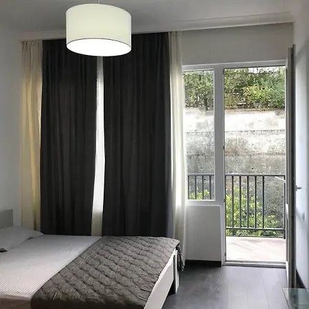 Room Studio 1 Тбилиси Экстерьер фото