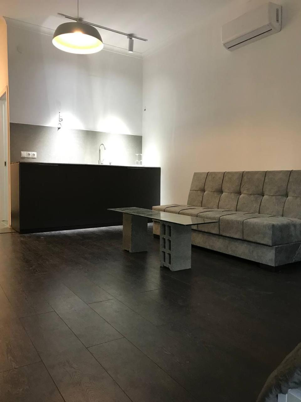 Apartment 1 *